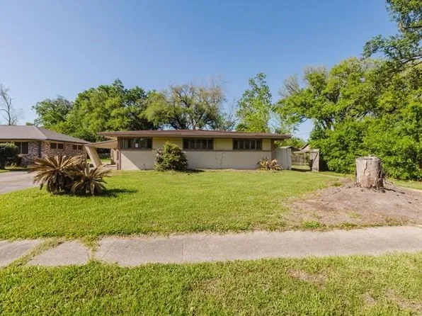 1515 11th St, Lake Charles, LA 70601