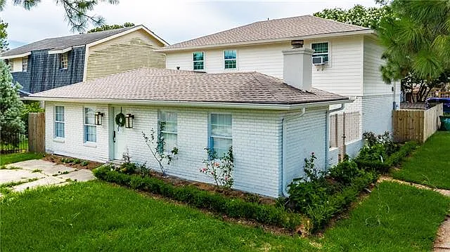 3920 Clearview Pkwy — Photo 2