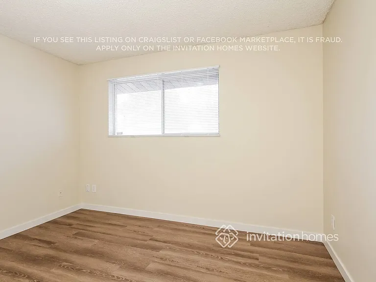 4614 W Sunnyside Ave — Photo 11