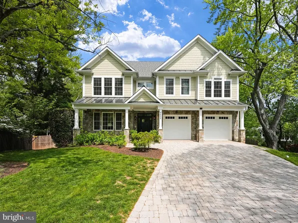 5605 35th Rd N, Arlington, VA 22207