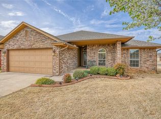 1401 Jordan Dr, Moore, OK 73160