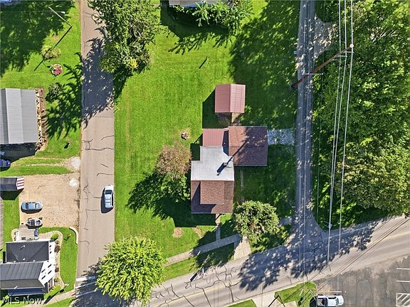 3rd image of 1103 W State St