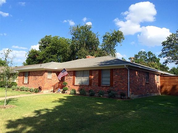 3rd image of 8452 Sweetwood Dr