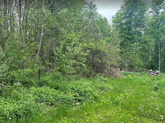 4th image of 1555 123rd Ave