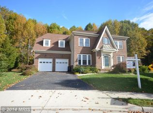 5501 Crofton Green Dr, Fairfax, VA 22030