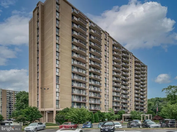6100 Westchester Park Dr APT 1202, College Park, MD 20740