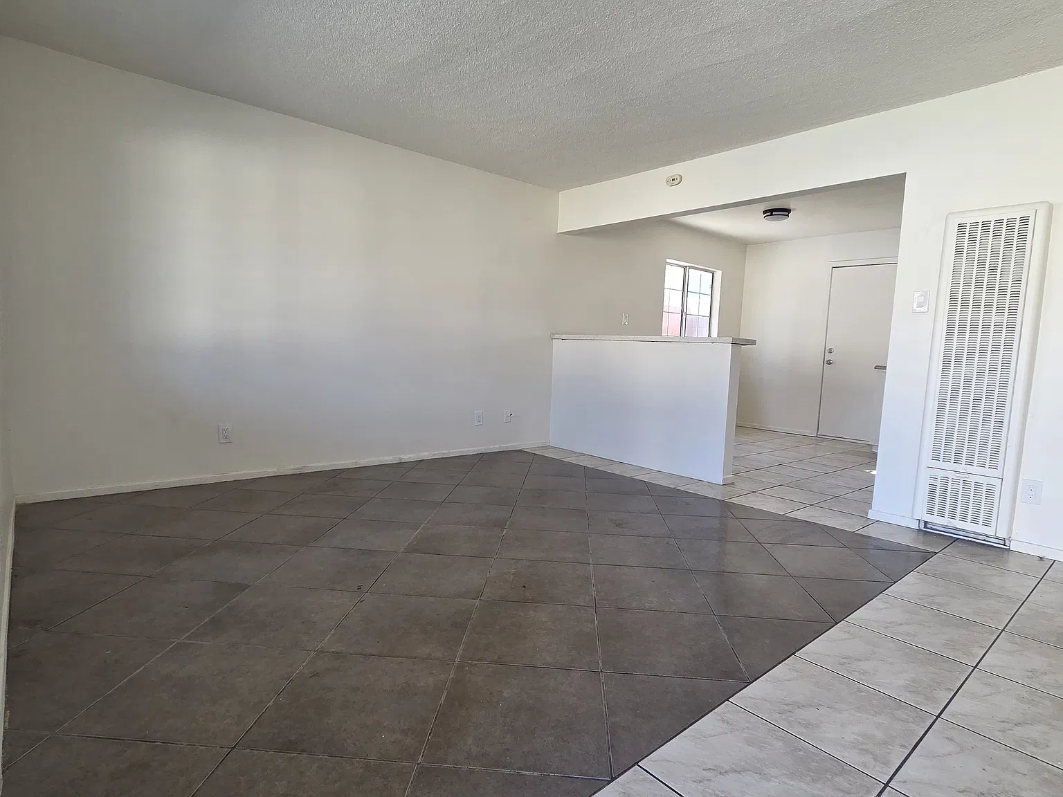 1 bed, $2,200 — Photo 4