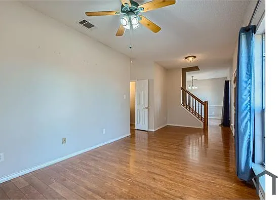 2420 Waterloo Ln — Photo 17
