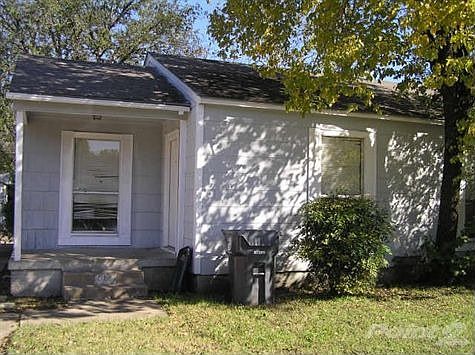 2nd image of 2326 Idaho Ave