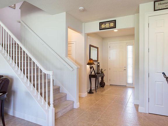 5th image of 1524 Dittmer Cir SE