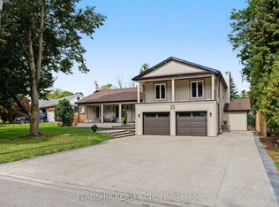 23 Rosslinn Rd, Cambridge, ON N1S3K2