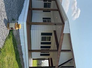 3148 Fowlerville Rd, Caledonia, NY 14423