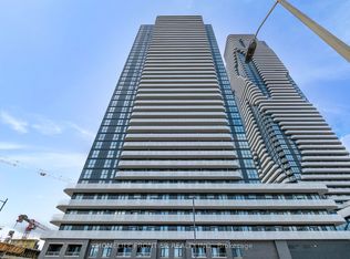 28 Interchange Way #4015, Vaughan, ON L4K 5C3