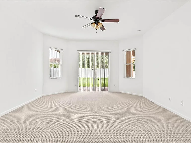3877 Shoreview Dr — Photo 10