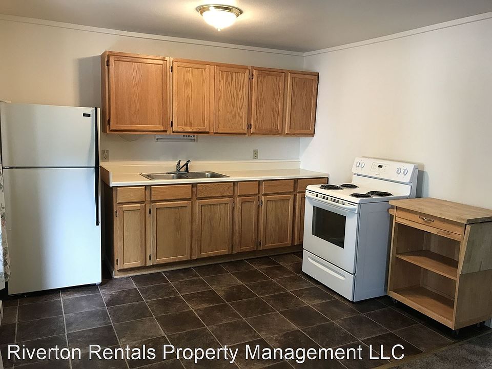 1st image of 701 Spencer St APT 8