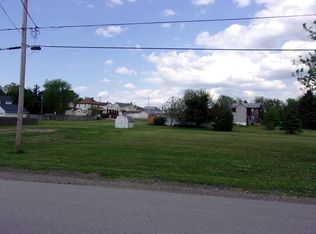 109 Wood St, Connellsville, PA 15425