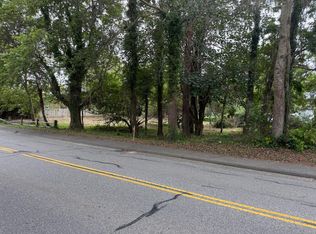 2 Crowell Rd, Chatham, MA 02633