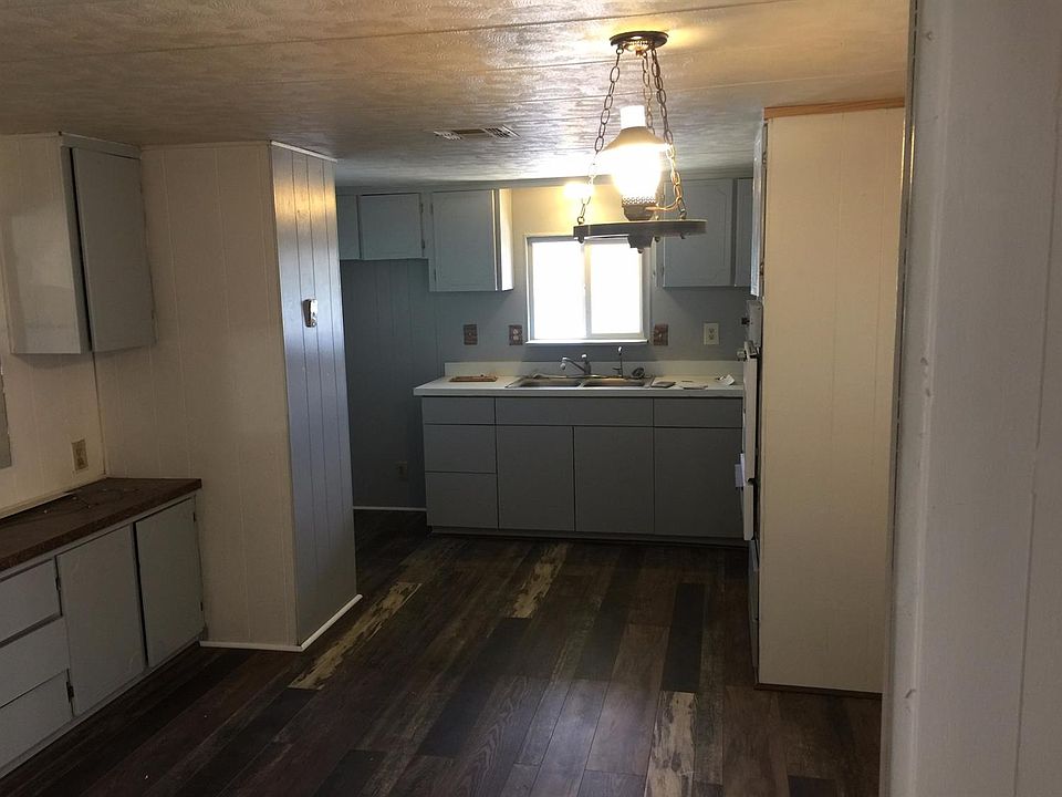 2nd image of 13648 Nassau Dr