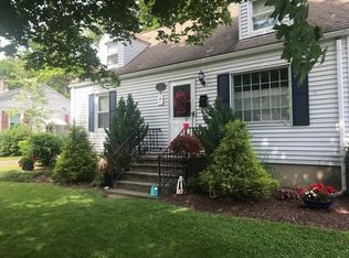 170 Lower Beverly Hls, West Springfield, MA 01089