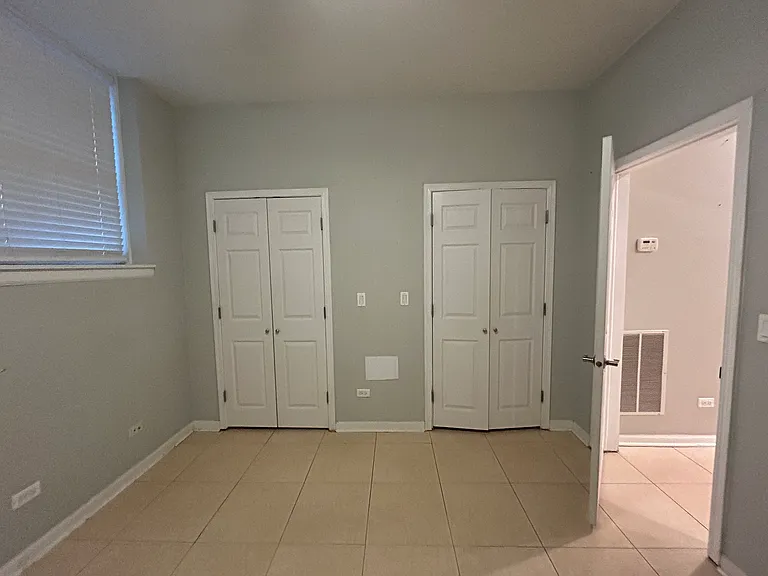 831 W Ainslie St — Photo 9