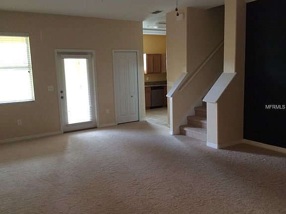 3rd image of 1351 Priory Cir
