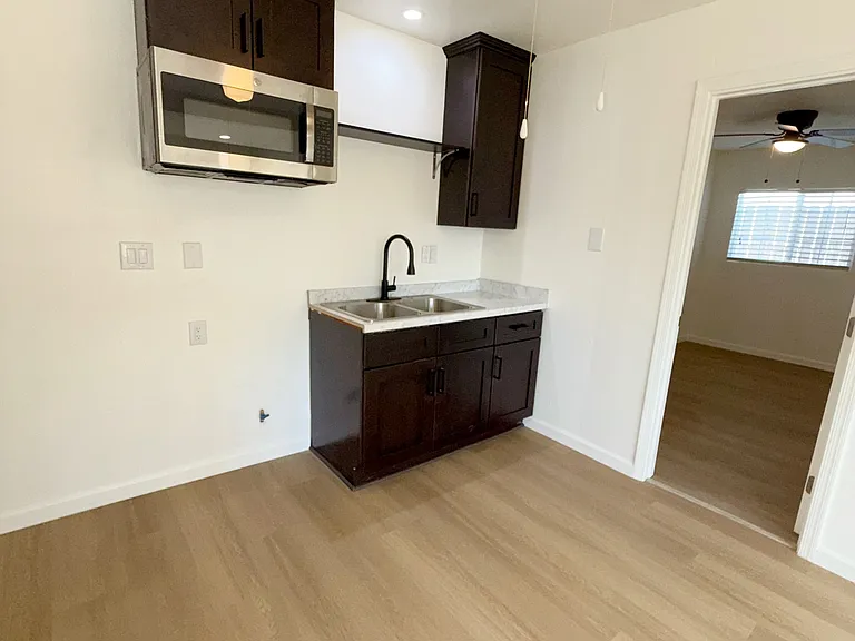 25539 Lane St #2 — Photo 5