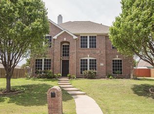 2715 Rocky Creek Dr, Mansfield, TX 76063