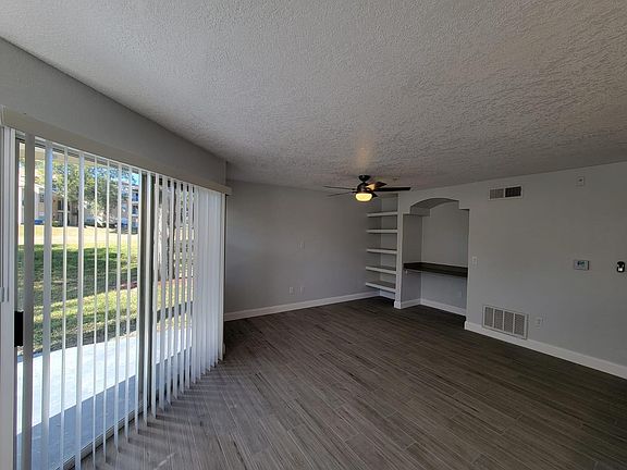 5th image of 7250 Westpointe Blvd APT 1012