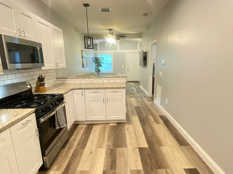 808 Grove St N #808 — Photo 6