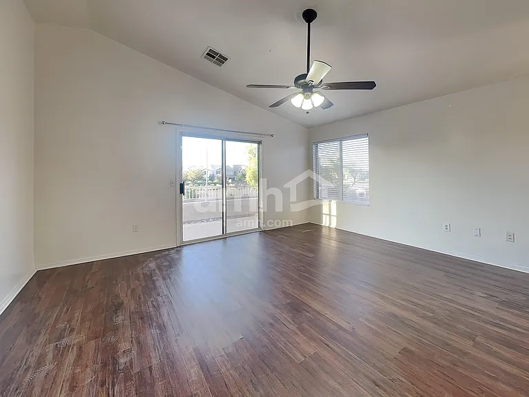 10508 E Olla Ave — Photo 6