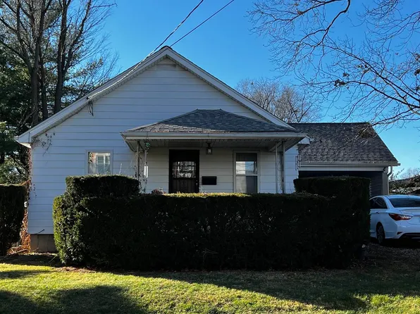 1129 N Crescent Rd, Bloomington, IN 47404