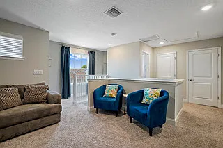 5246 Neil Dr — Photo 17