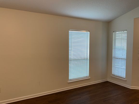 5th image of 4043 Pebble Brooke Cir S