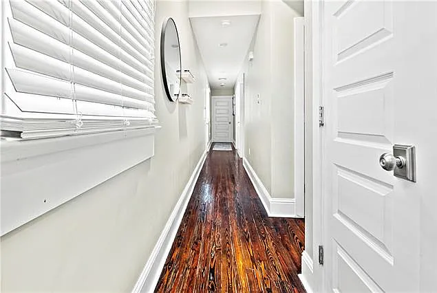 617 Forstall St — Photo 9