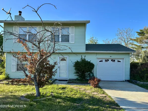 136 Windward Drive, Barnegat, NJ 08005