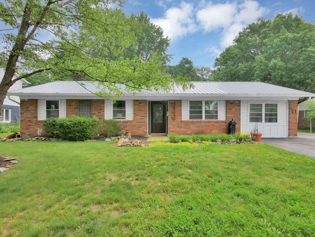 Real estate listing image