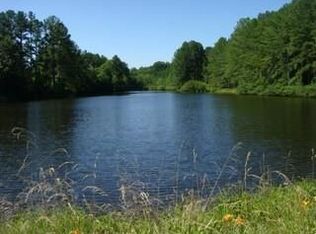 5800 Johnson Mountain Rd, Huddleston, VA 24104