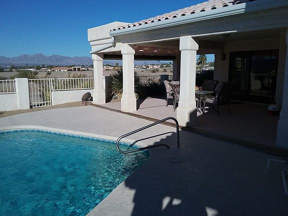 5th image of 2030 Oak Dr