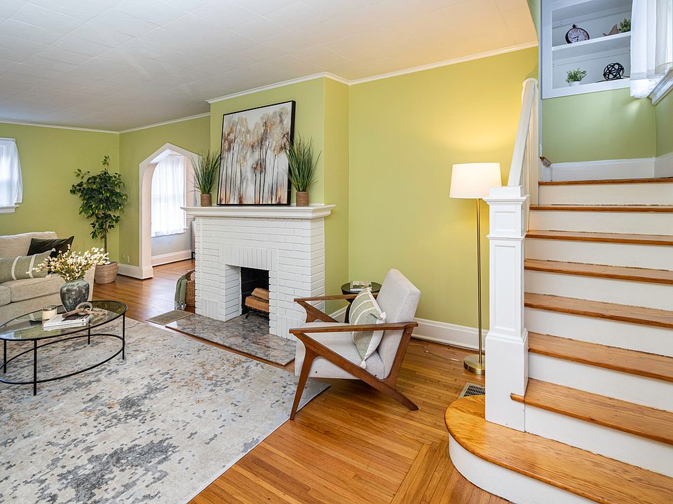 1st image of 58 Arcadia Ave