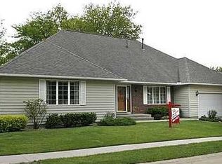 315 McKinsie Ct NE, Cedar Rapids, IA 52402