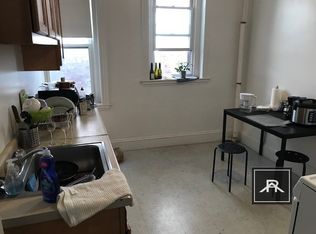 1377 Commonwealth Ave APT 8, Boston, MA 02134