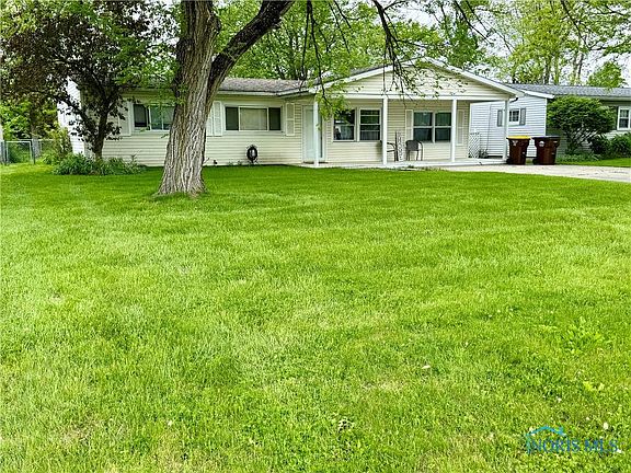 2nd image of 1584 Terrawenda Dr