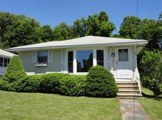 38 Copperfield Rd, Worcester, MA 01602