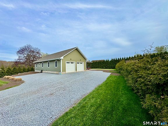 2nd image of 6 Clark Gates Road