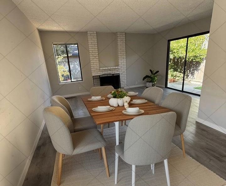 Dining space off the kitchen