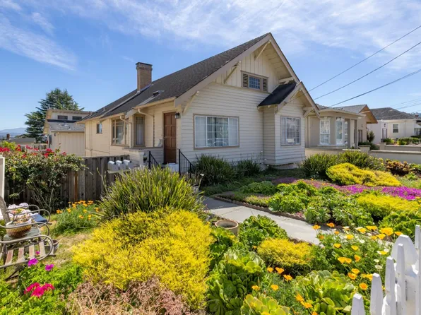 291 Watson St, Monterey, CA 93940