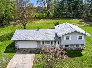 29174 Kauffman St, Elkhart, IN 46517