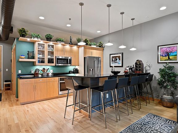 5th image of 615 W Main St APT 208