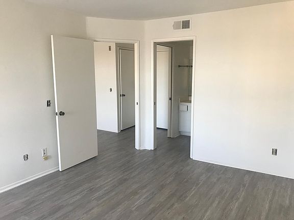 4th image of 611 E Angeleno Ave APT 304