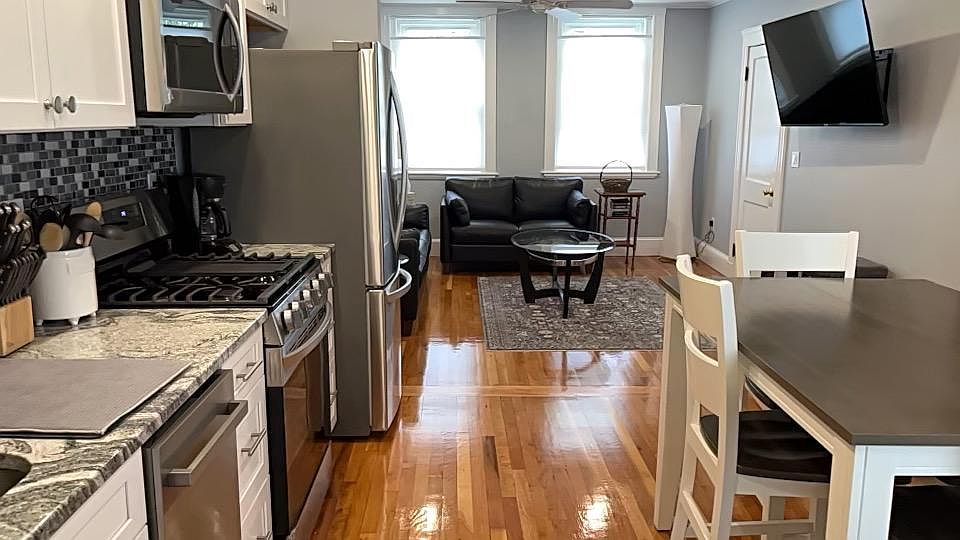 Open concept design. Room dimensions approximately 25ft x 14 ft.